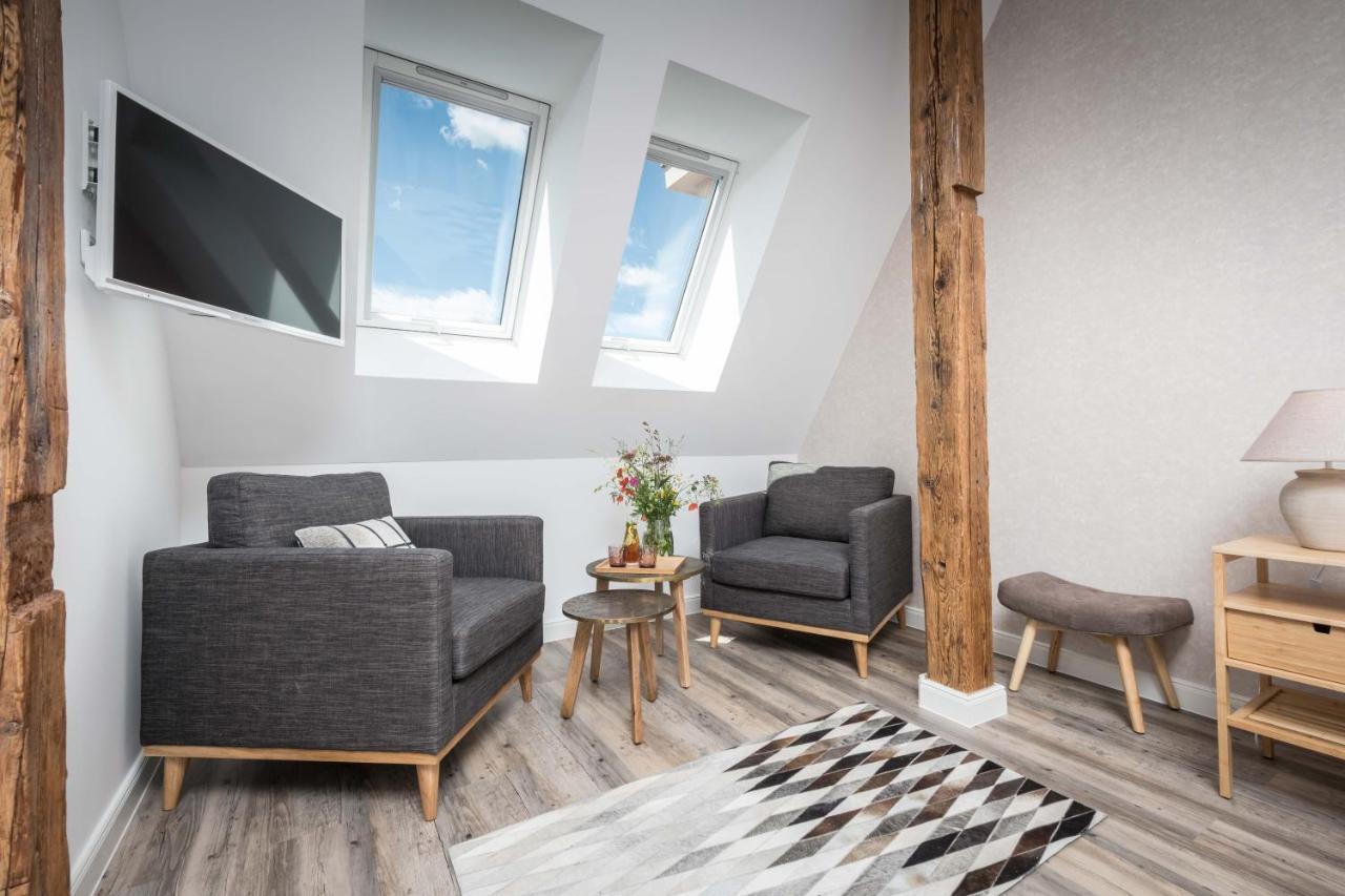 Na Kmine Hotell Obristvi Eksteriør bilde